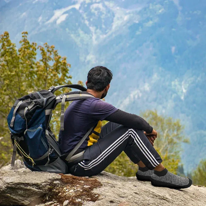 Skarpety z podeszwą antypoślizgową do chodzenia na boso – elastyczne, minimalistyczne obuwie barefoot