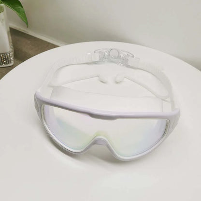Okulary pływackie z powłoką anti-fog i filtrem UV – szerokokątne okulary do pływania z regulacją