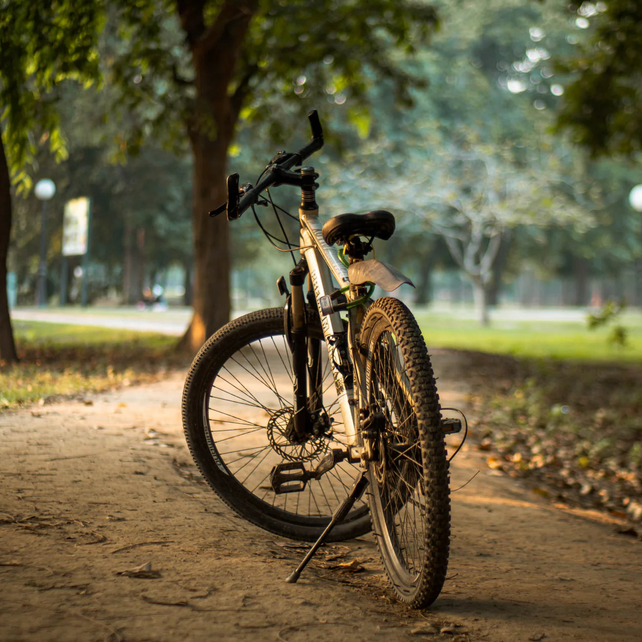 Ergonomiczne siodełko rowerowe z otworem wentylacyjnym – wygodne siodło sportowe do roweru MTB i szosowego