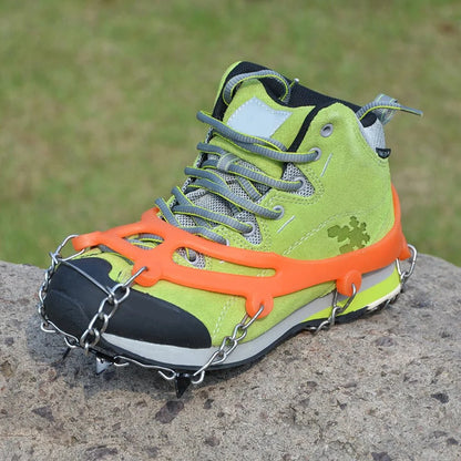 Raczki turystyczne na buty z kolcami – antypoślizgowe, na lód i śnieg, z pokrowcem